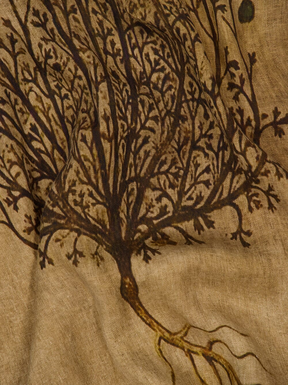 Tormento Pattern Linen Large Tablecloth - Image 3