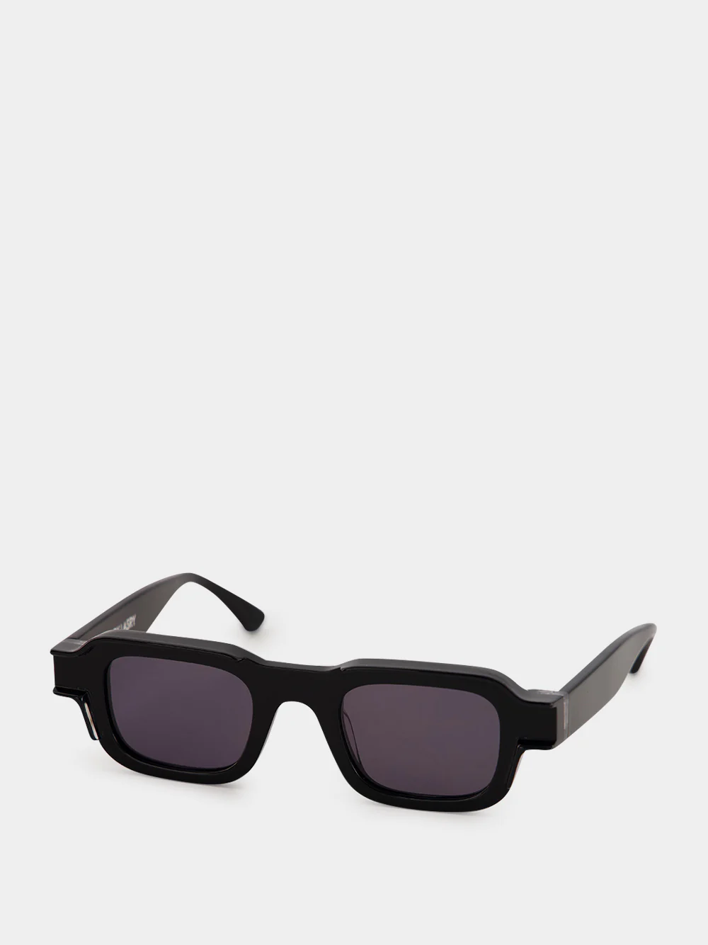 Black Dusty Sunglasses - Image 4