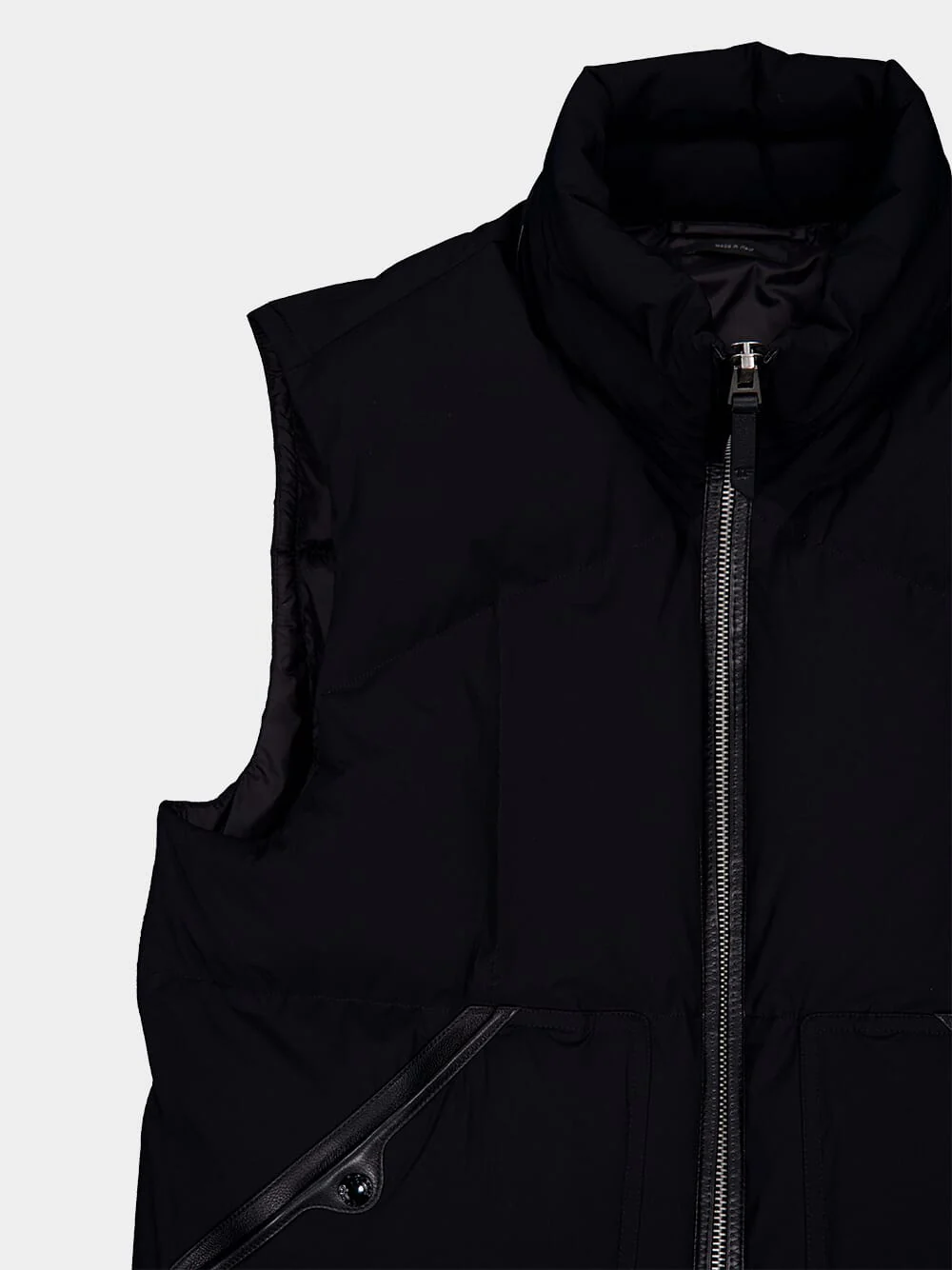 Funnel-Neck Black Quilted Gilet - Image 5
