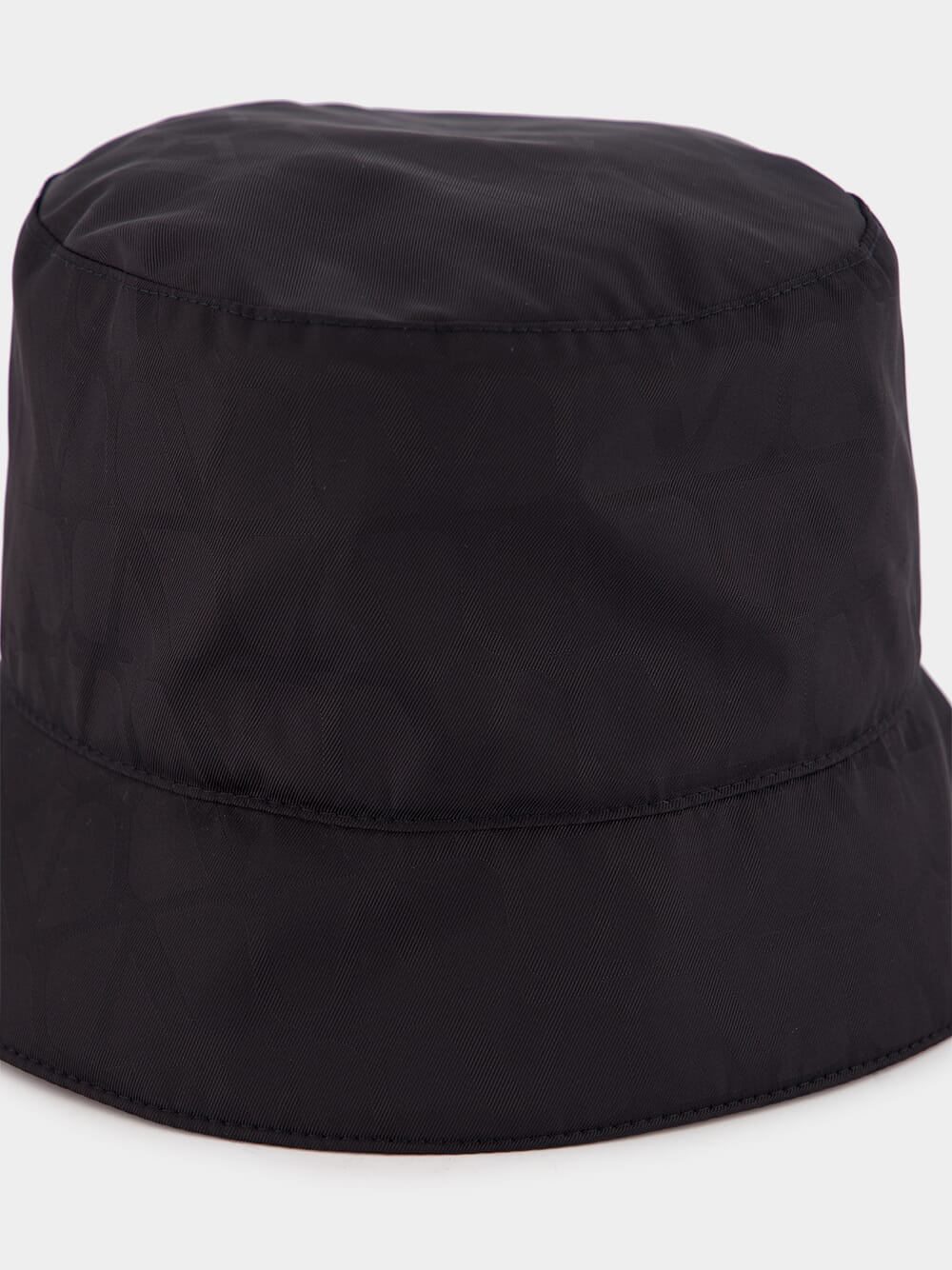 Toile Iconographe Reversible Nylon Bucket Hat - Image 4