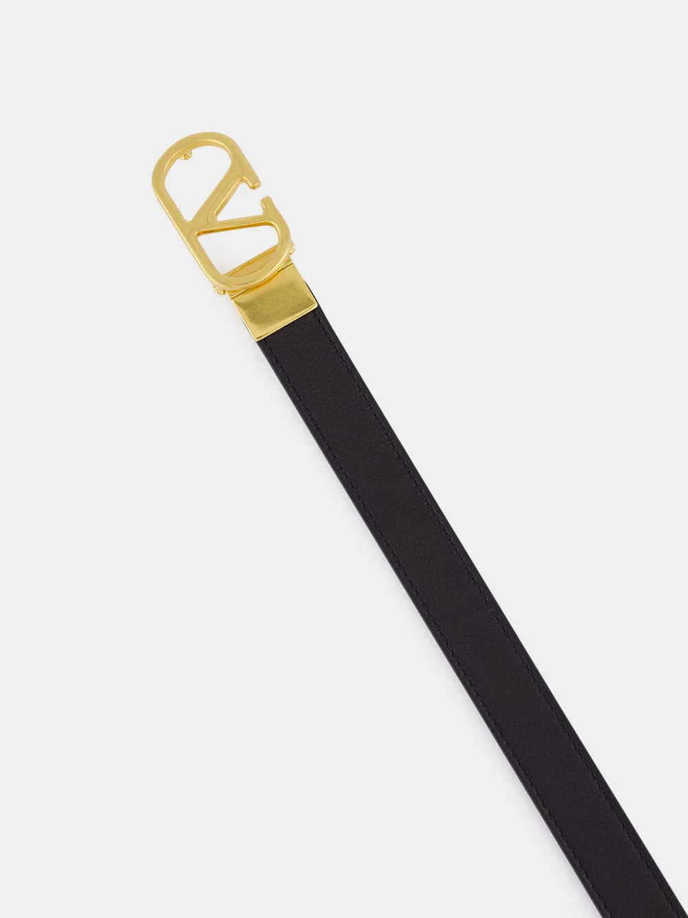 Black and Butter White Reversible Calf Leather Belt with Vlogo - Image 3
