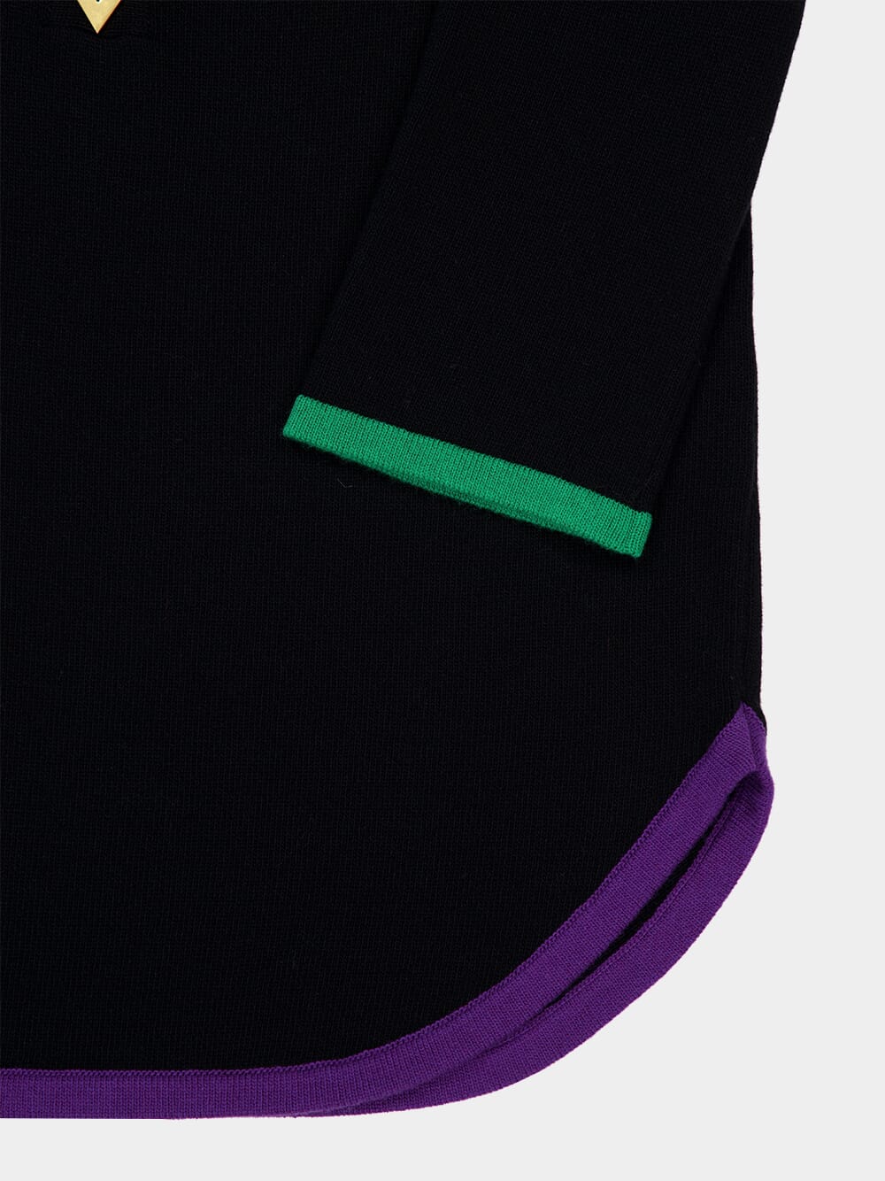 Black Long-Sleeve Wool Top with V Detail - Image 4