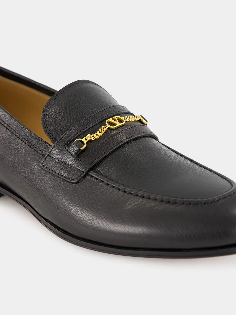 Black VLogo Signature Kidskin Loafers - Image 8
