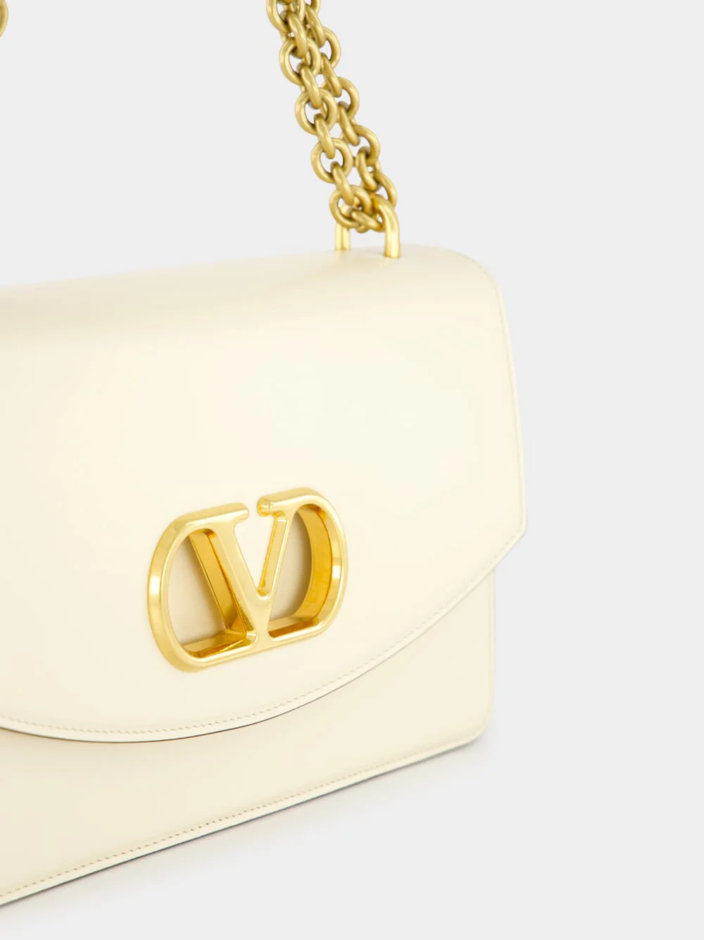 Butter Vain Shoulder Bag in Shiny Calfskin - Image 8