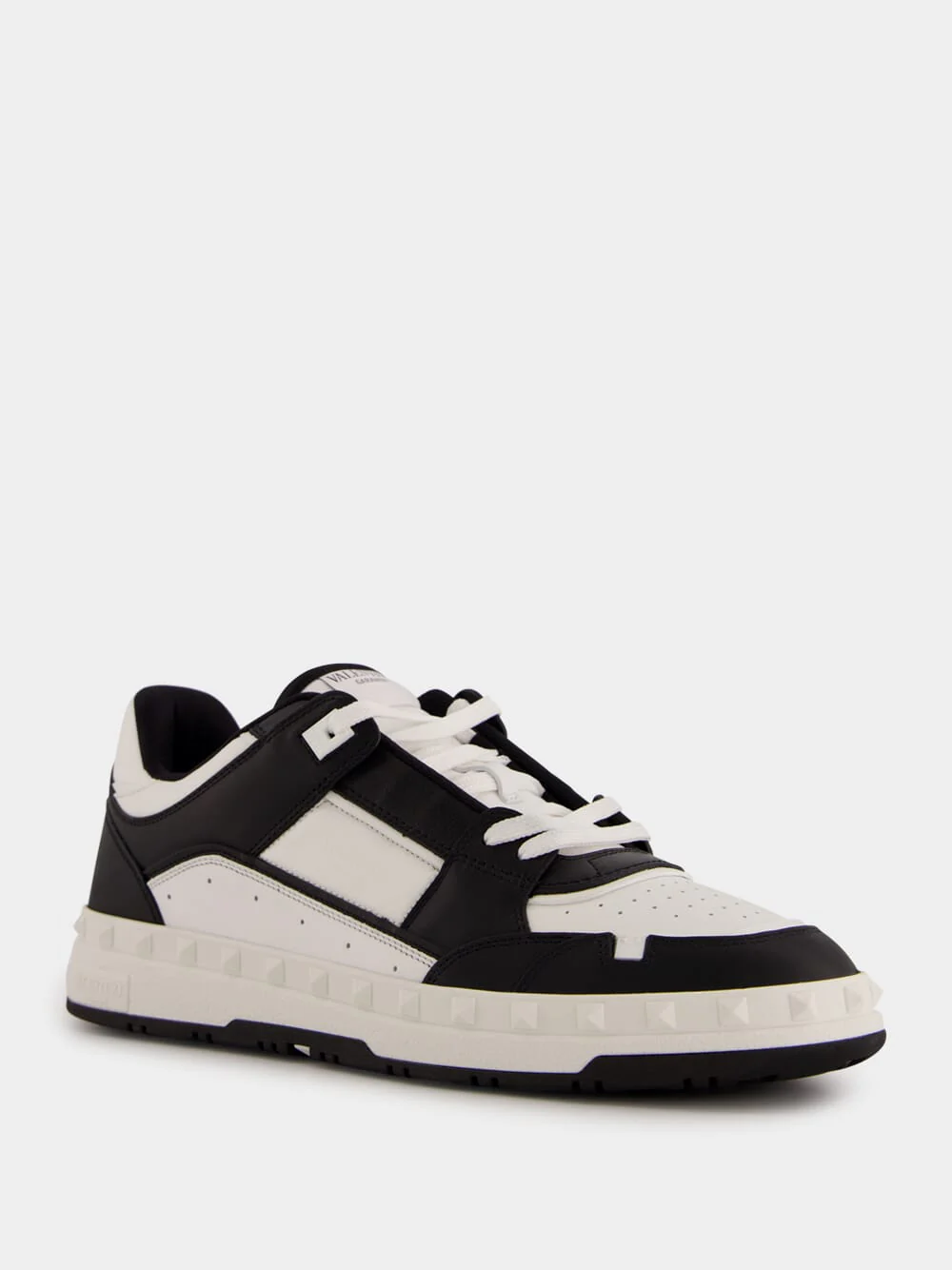 Freedots Low-Top Trainer in Calfskin - Image 2