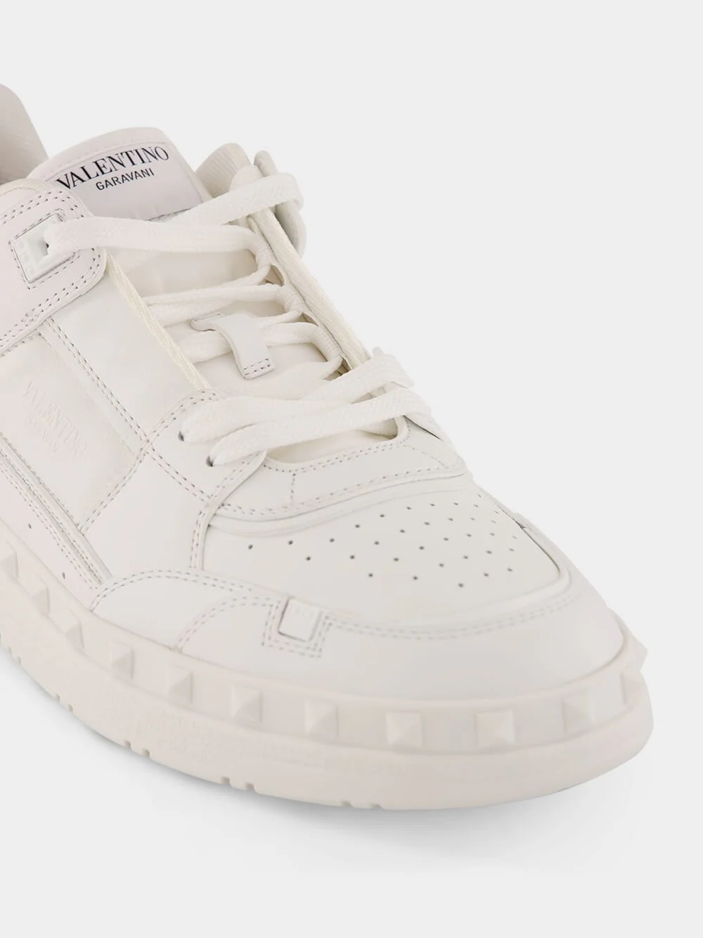 White Freedots Sneakers - Image 8