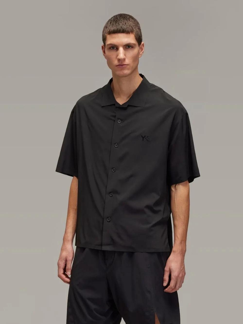 Black Ultralight Woven Short-Sleeve Shirt - Image 7