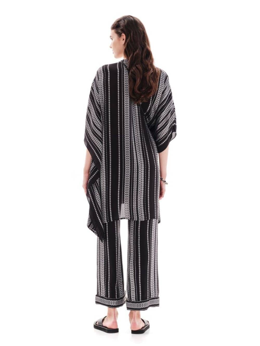 Abaton Silk Cropped Trousers - Image 4