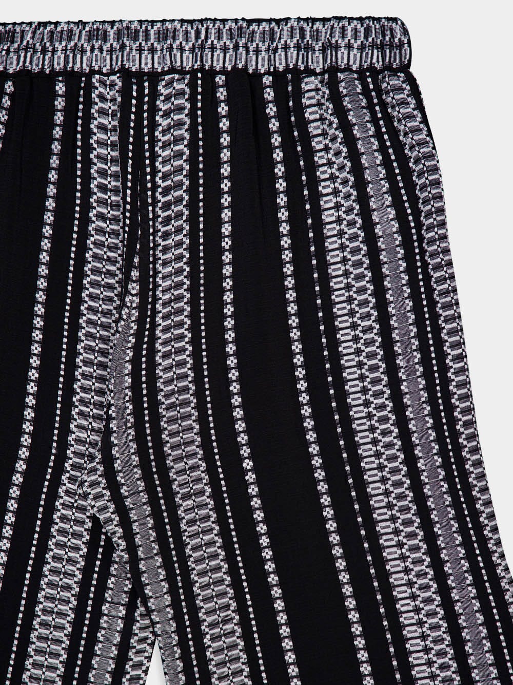 Abaton Silk Cropped Trousers - Image 6