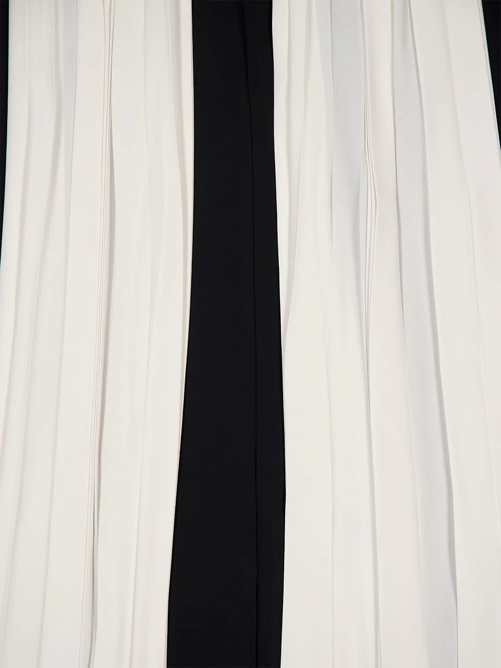 Rhodes Pleated Halter Neck Dress - Image 5