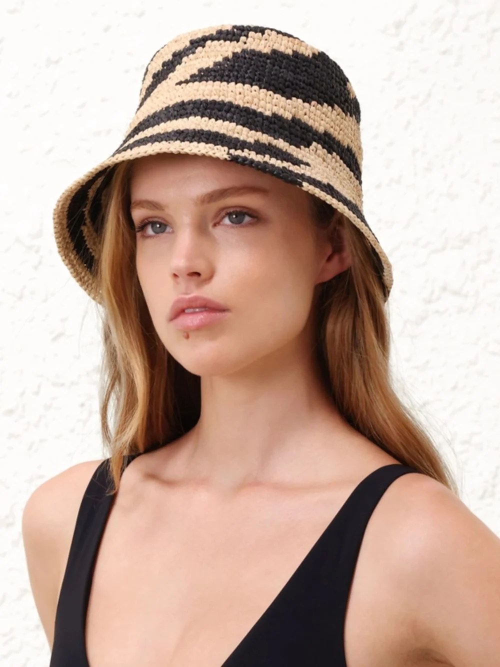 Black Zebra Raffia Bucket Hat - Image 2